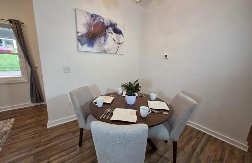 2-BR Modern Home for Families & Work - Foto 5