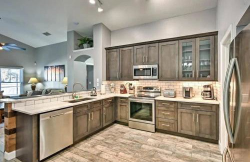 Luxury Retreat with 2 Master Suites Pool & Hot Tub BBQ Pool Table 2 Miles Disney - Foto 20