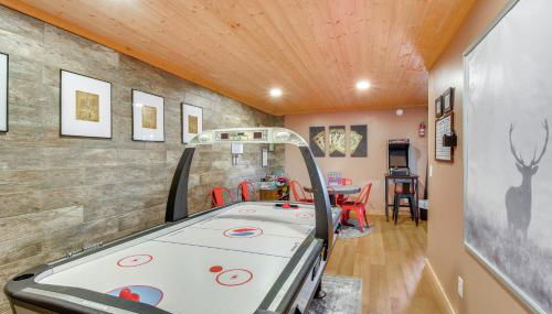 Lakemont Mountain Cabin with Game Room and Hot Tub! - Foto 3