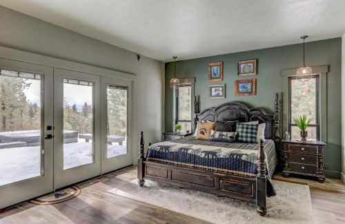 Camp 95 - Stunning Mountain Home - 4.5 Acres - Views - Hot Tub - Pet friendly - Private - Photo 20