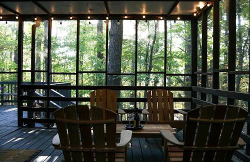 Rustic Mountain Cabin with Porch & Fire Pit in New Market, Virginia - Photo 22