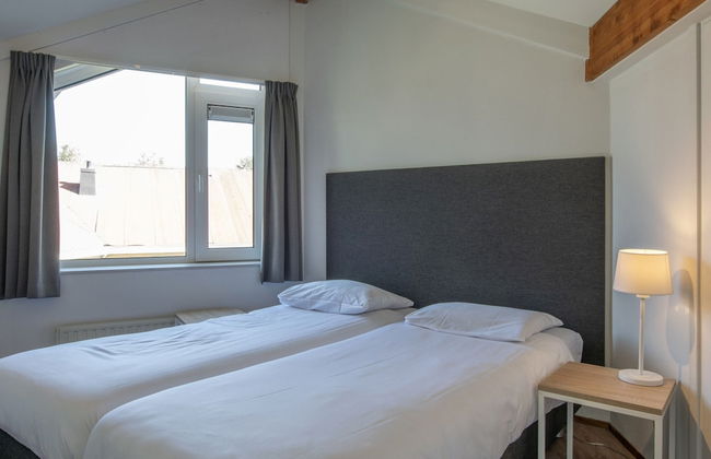 Restyled Bungalow with Dishwasher near Cozy Domburg - Photo 4