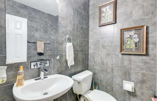 3,500-Sq-Ft Retreat with Private Yard in Sugar Land! - Photo 13