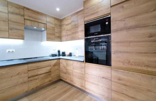 Piso muy moderno y céntrico - Foto 13