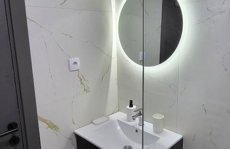 Pino Nero- Apartment - Foto 7