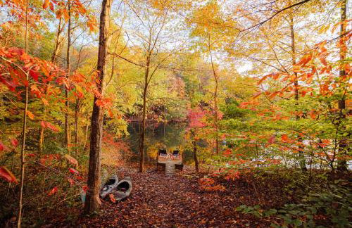 Waterfront A Frame with Dock Canoe Kayaks Family - Foto 14