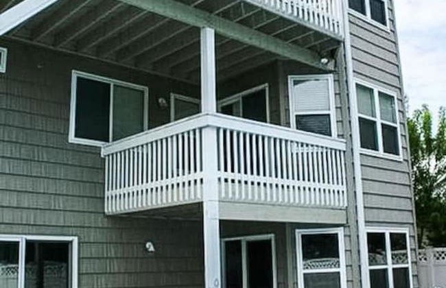 Coastal Escape w Pool Pool Table Walk to Beach - Foto 7