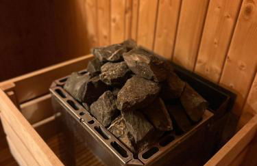 Wellness Ferienwohnung mit Sauna, Massagen, Spa, beheizbarem Whirlpool bei Leipzig - Foto 10