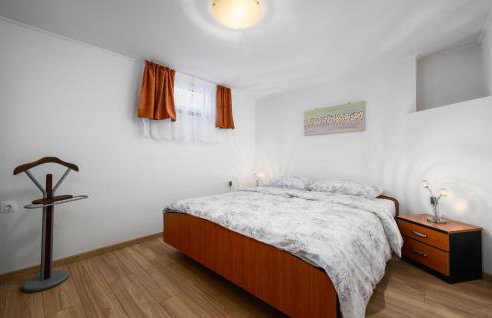 Amazing Apartment In Podpican With Wifi - Foto 7