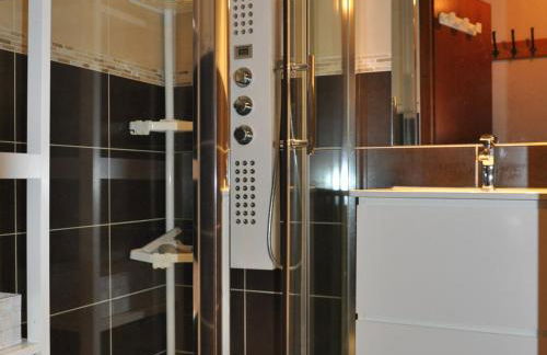 Appartement cosy proche centre, balcon, parking - FR-1-692-62 - Foto 10