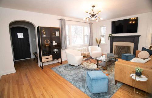 A Touch of Elegance - Foto 50