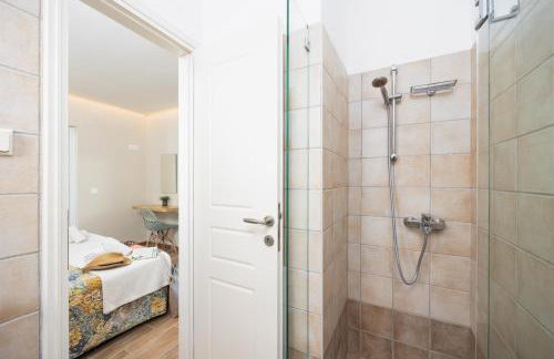 Villa Eleni Agios Stephanos - Photo 21