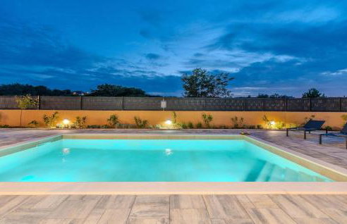 4 Bedroom Cozy Home In Jovici - Photo 15