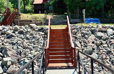 Watauga Lake Retreat Cozy family cabin Sleeps 8 - Photo 38