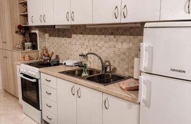 The Lady of the Lake studio - Photo 8