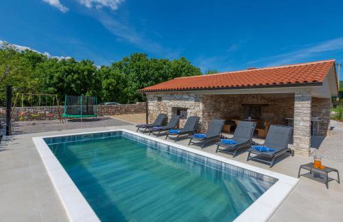 Villa Biba, a seaside hideaway with a pool - Foto 27