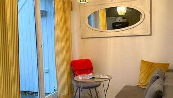 Dachgeschosswohnung mit 2 Schlafzimmern Zentrum Nord mit Aufzug - Foto 3