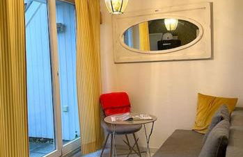 Dachgeschosswohnung mit 2 Schlafzimmern Zentrum Nord mit Aufzug - Foto 3