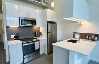 Modern Loft in DTLA - Rooftop Pool & Free Parking! - Foto 4