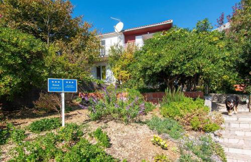 Bella Perna 3-Bedroom beachfront apartment - Photo 13