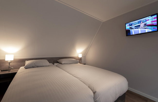 Holiday Home With Whirlpool and Sauna in a Quiet Area in Zeeland - Foto 43