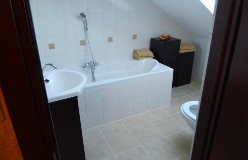 Mazurski Raj - Komfortowy dom nad jeziorem - Foto 40