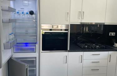 Seafront Apartment - Photo 26