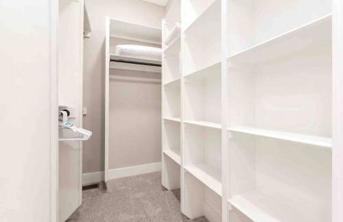 New Build, Downtown Views, next to NCH - Foto 45