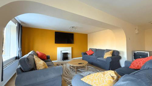 Stunning 4 BR Townhouse for 8 With Free Parking - Foto 4