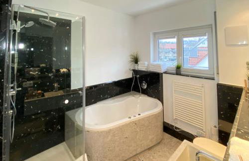 4 Zimmer Apartment, 125 qm, ruhig und zentrumsnah, max 5 Pers, Dachterasse, Garage, 1000 MBit - Foto 40