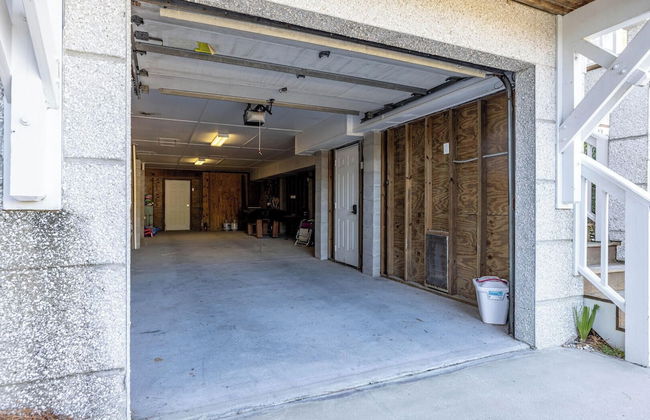 Charleston-style Row House Featured on Hgtv w/ Wifi & Creek Views - Photo 61