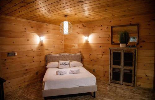 Southern Comfort Retreat with a private hot tub - Foto 30