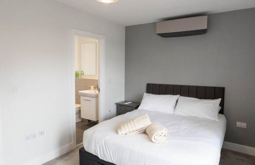 Bensons Hill - Stylish 2-Bed Home with Garden & Parking - Foto 3