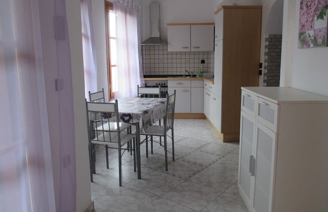 Castle Home Apartments - Foto 17