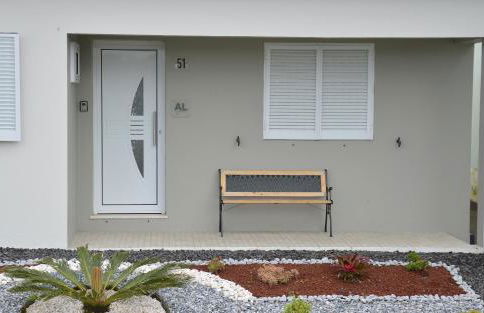 Resilience House - Photo 3