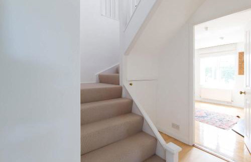 Secluded Rural Retreat Close to Beach - Sleeps 12 - Foto 64