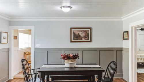 Charming Downtown McCloud Retreat home - Foto 4