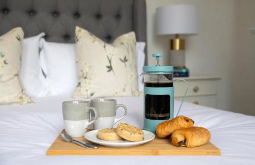 Number 42 by The Butler Collection - Foto 15