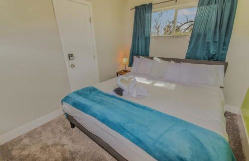 Reno Retreat 3 King Beds by Casinos and University - Foto 41