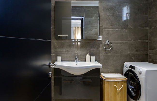 Borts Apartment - Photo 20