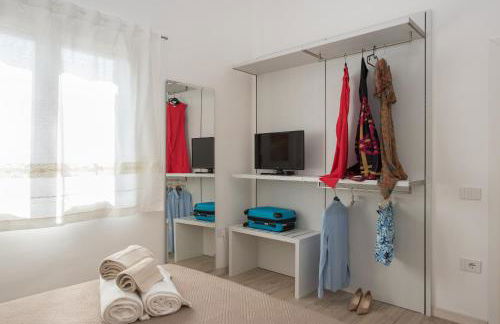 LOFT LUNGOMARE vista MARE e MONTI - Foto 18