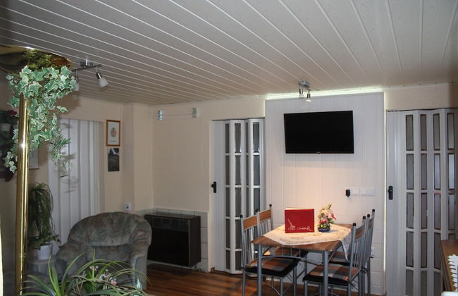 Heatable Pool Retreat - Foto 12