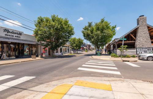 Cowboy Chic Condo Near 12 South and Downtown Nashville in Walkable Area - Foto 34