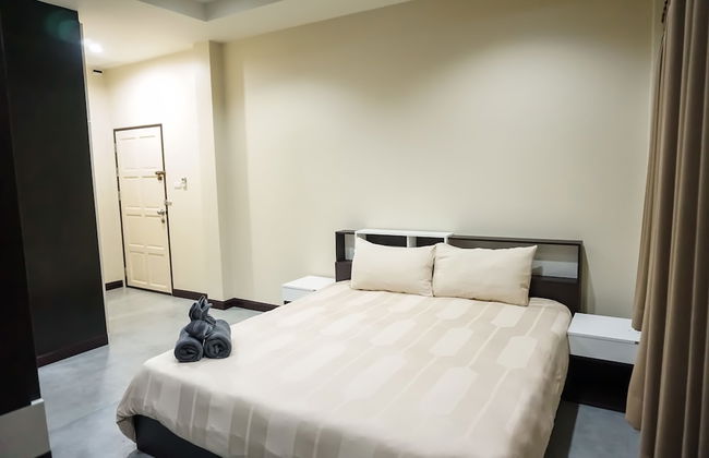 Family Villa Iona with Private Pool - Photo 6