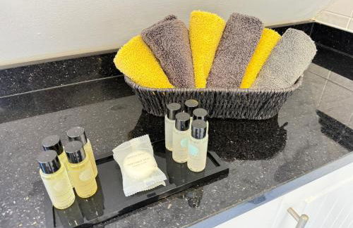 Luxury, private, secure self-contained Coach House, near Wythall and close to the NEC - Foto 18