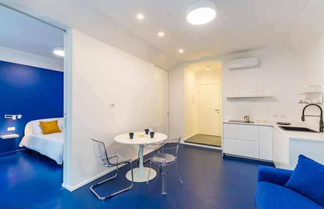 Piazza Municipio Blue Apartment by Wonderful Italy - Foto 4