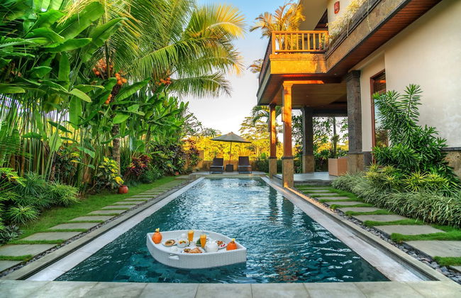 Alosta Luxury Private Villa - Foto 1