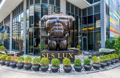 SLS Lux Brickell Exclusive by Palermo Home Miami - Photo 1