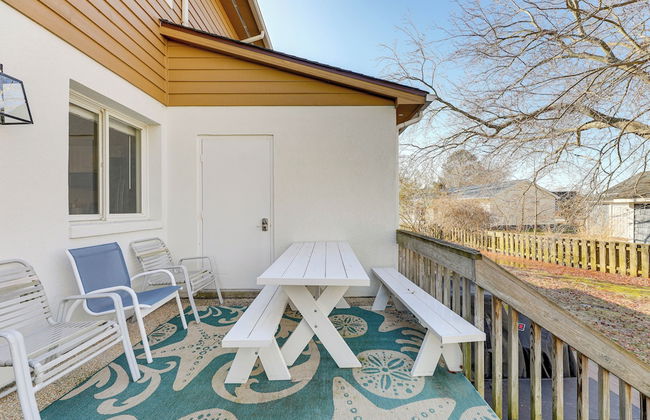 Walk to Bethany Beach Boardwalk: Coastal Retreat - Foto 1