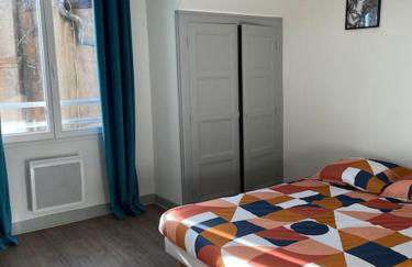 T2 4 pers face gare SNCF Appart Hotel le Cygne 6 - Foto 4